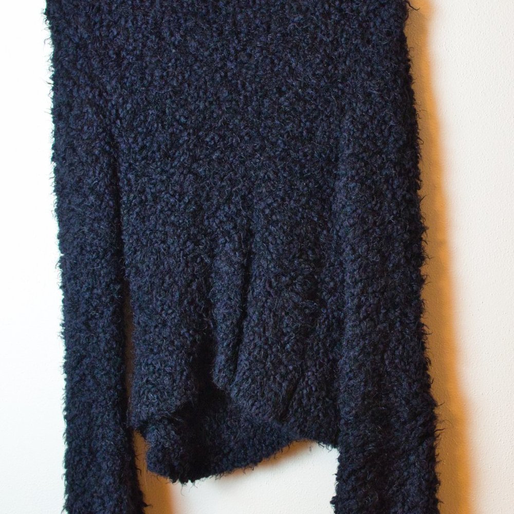 Free People Fuzzy Black V Neck Chunky Sweater Size S - Picture 7 of 7